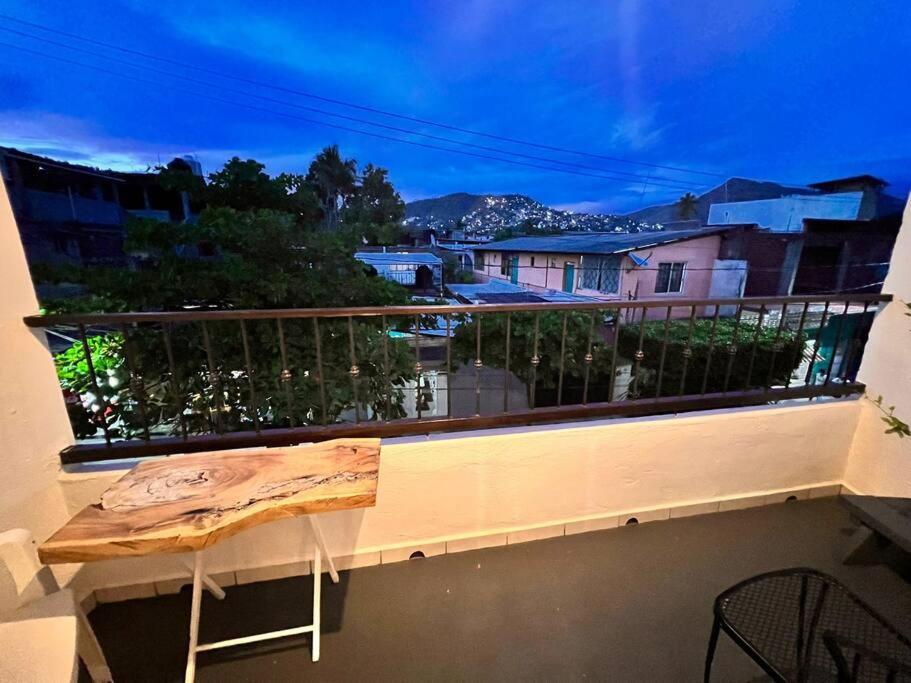 Lovely Studio Apartment With Balcony Ac & Wi-Fi, Minutes From Downtown! Ζιουατανέχο Εξωτερικό φωτογραφία